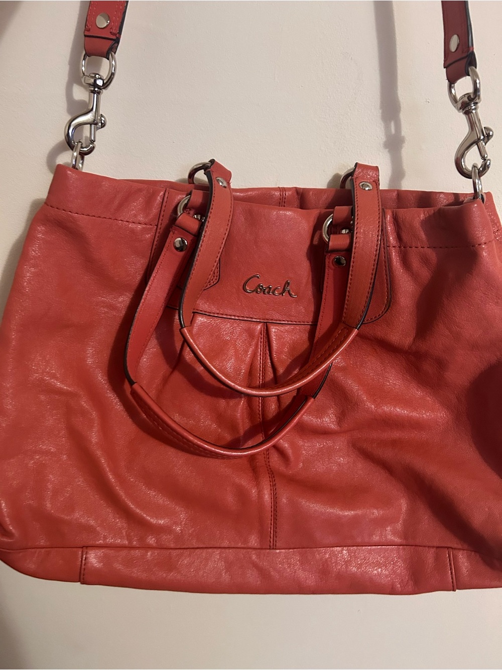 Coach Coral Leather Tote Bag - Coach